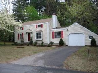 23 Thayer Rd, Hampton, NH 03842