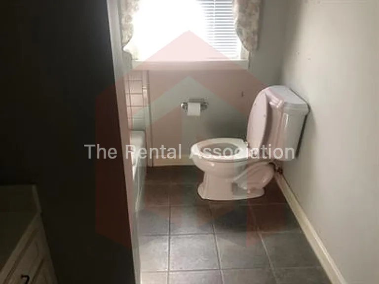 112 E Carolina Ave #D — Photo 9
