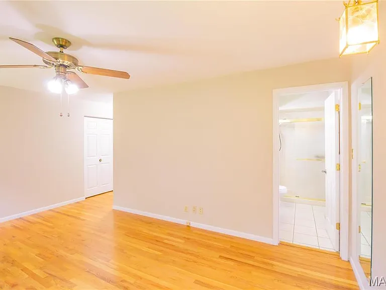 395 Statesman Ct — Photo 21