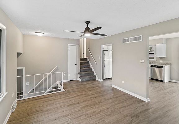 5th image of 22803 Valley Dr