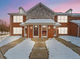 33488 Utica Rd #3, Fraser, MI 48026