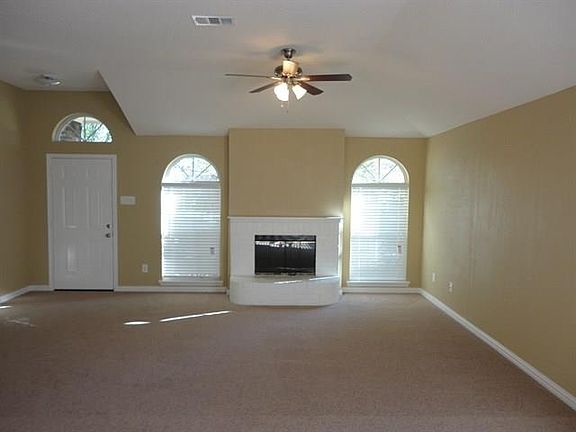 2nd image of 2601 Hidden Springs Dr