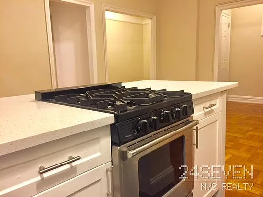 Rented by 24 7 NYC Realty Inc. | media 32