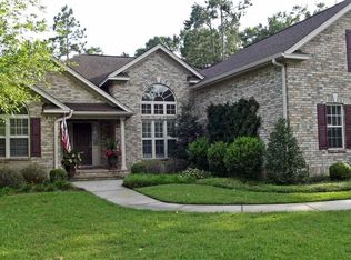 101 Greenbriar Ave, Pawleys Island, SC 29585