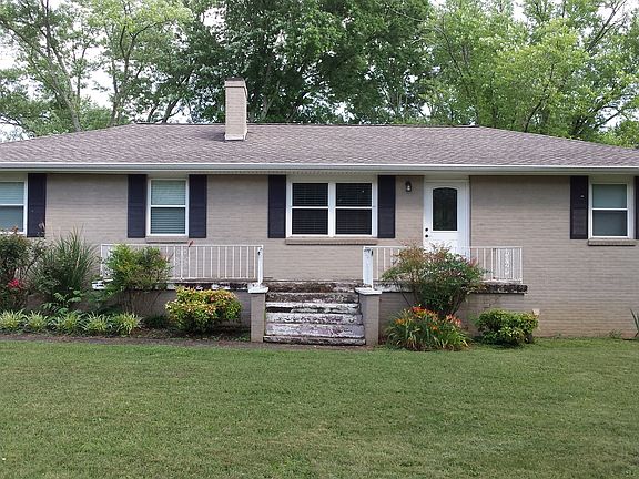 2nd image of 718 W Beaver Creek Dr