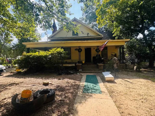 420 Temple Ave S, Fayette, AL 35555