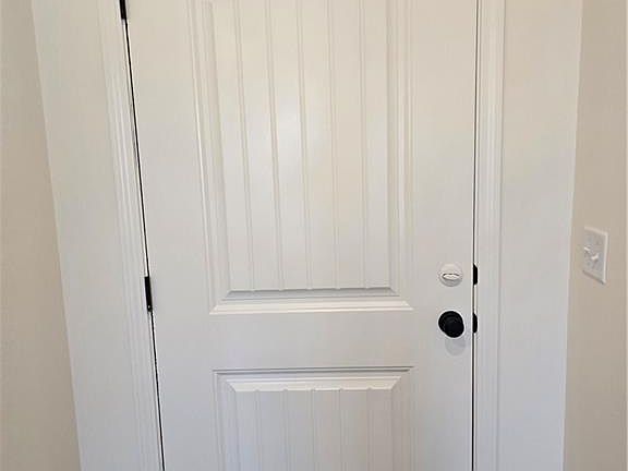5th image of 1727 Elderberry Ln