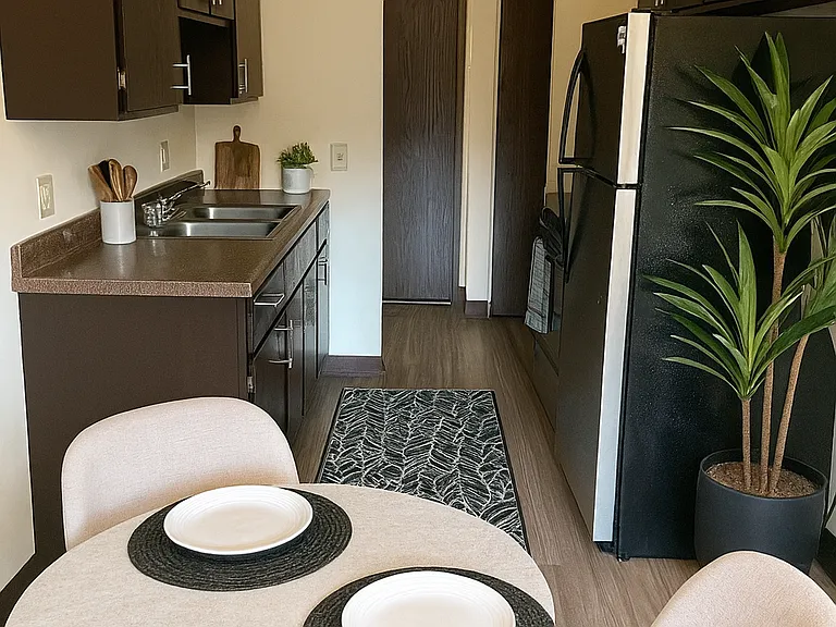 Cedars of Edina Apartments — Photo 105