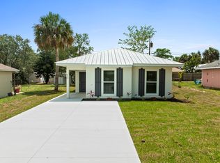 213 15th Pl SW, Vero Beach, FL 32962