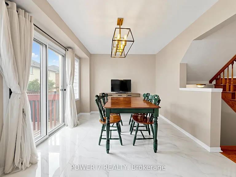 117 Saint Urbain Dr — Photo 15