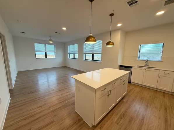 (undisclosed Address), Austin, TX 78741