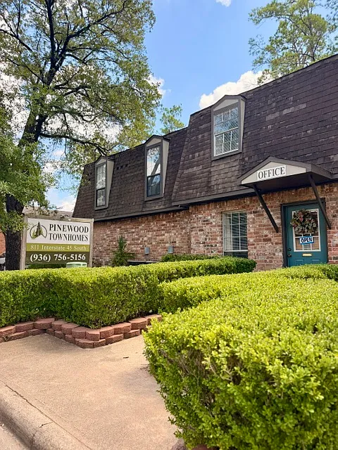 Pinewood Townhomes