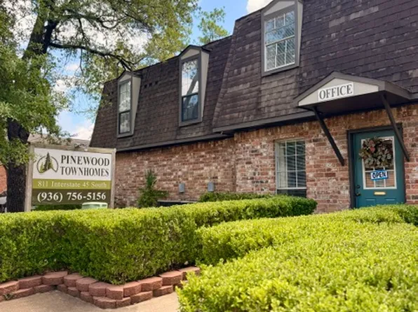 Pinewood Townhomes