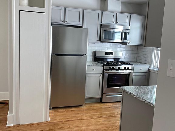 4th image of 141 Eiseman Ave Floor 1
