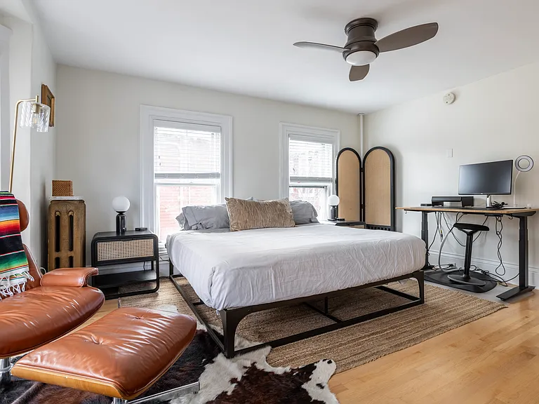 64 Carleton St #2 — Photo 23