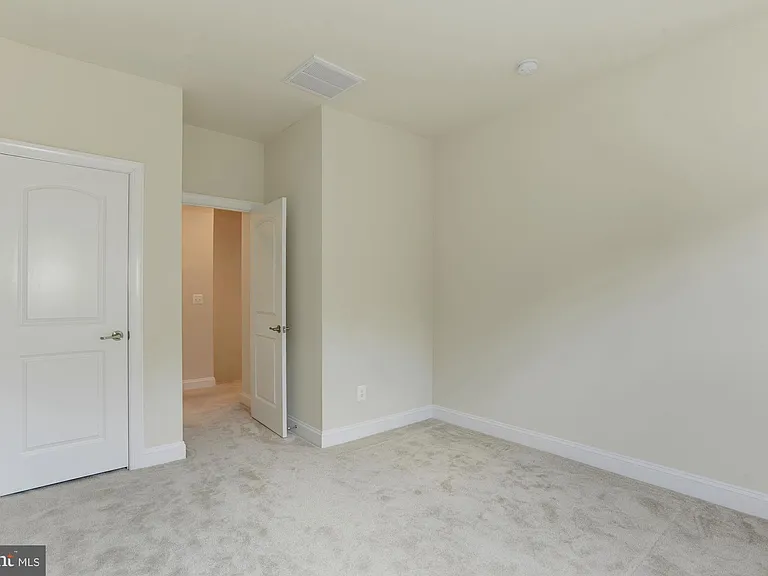 43374 Old Ryan Rd — Photo 16