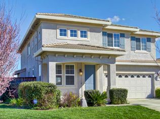 3 Donson Ct, Elk Grove, CA 95758