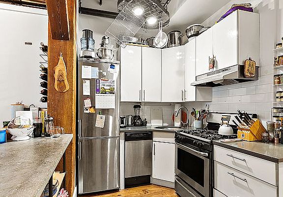 4th image of 79 Clifton Pl APT 3C