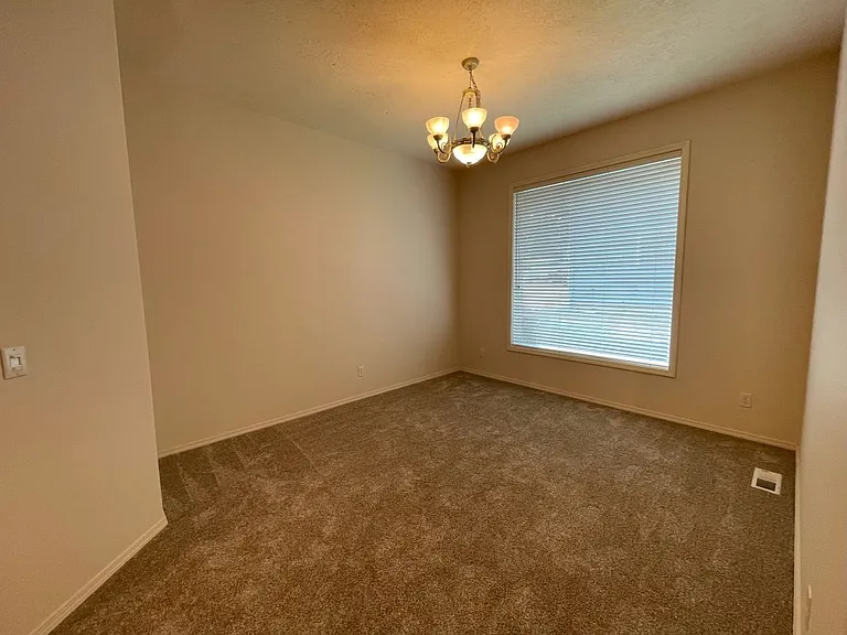 Formal Dining