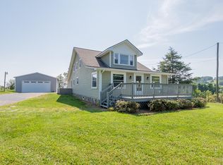 165 Crescent Dr, Galax, VA 24333