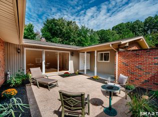 25 Wild Oak Drive, Southington, CT 06489