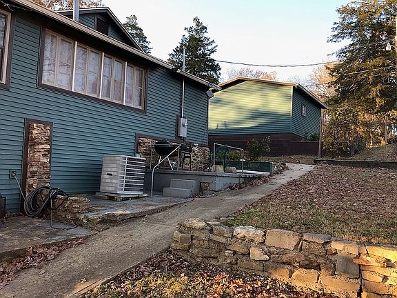 East side view of house 