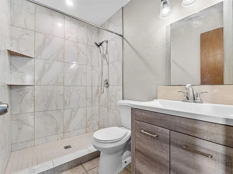 122 Gordon Dr — Photo 22