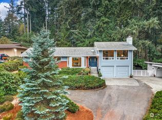 15915 SE 41st Pl, Bellevue, WA 98006