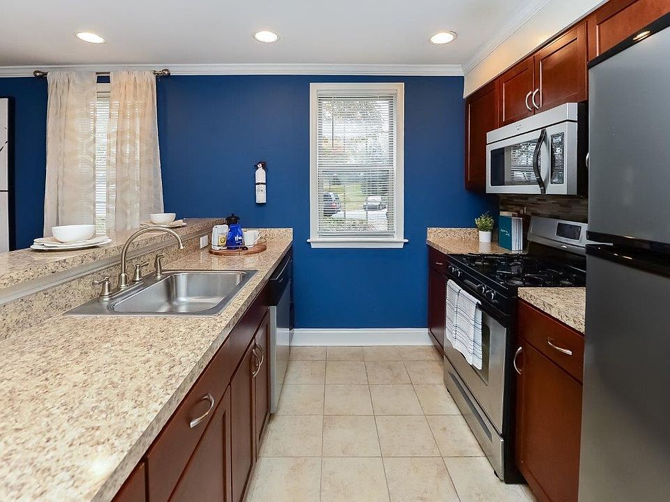 The Villas at Bryn Mawr Apartment Homes Apartment Rentals Bryn Mawr