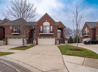 45750 Dutton Dr, Macomb, MI 48044