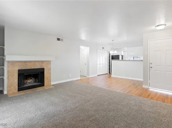 2750 S Durango Dr APT 2061, Las Vegas, NV 89117