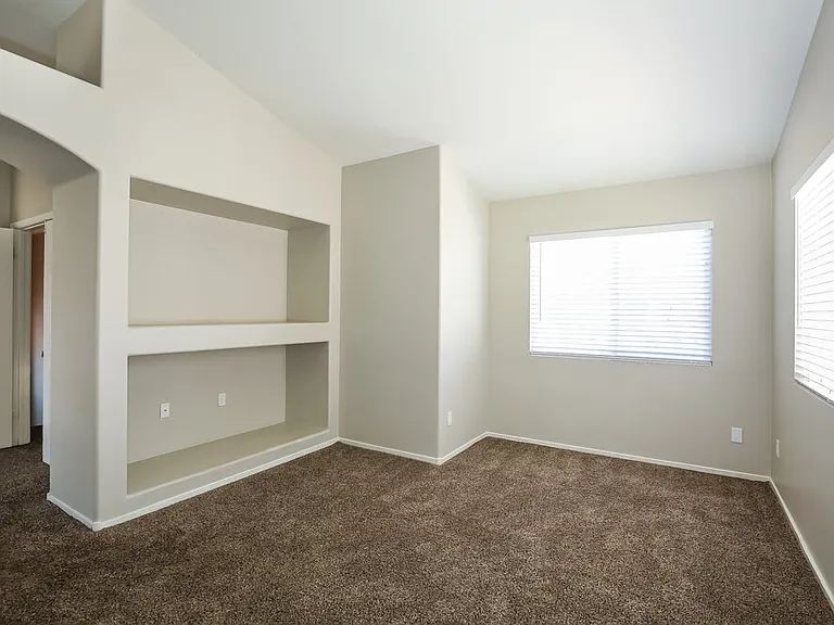 7637 Donald Nelson Ave — Photo 8