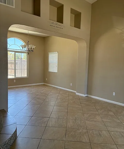 29424 W Camino Ct — Photo 6