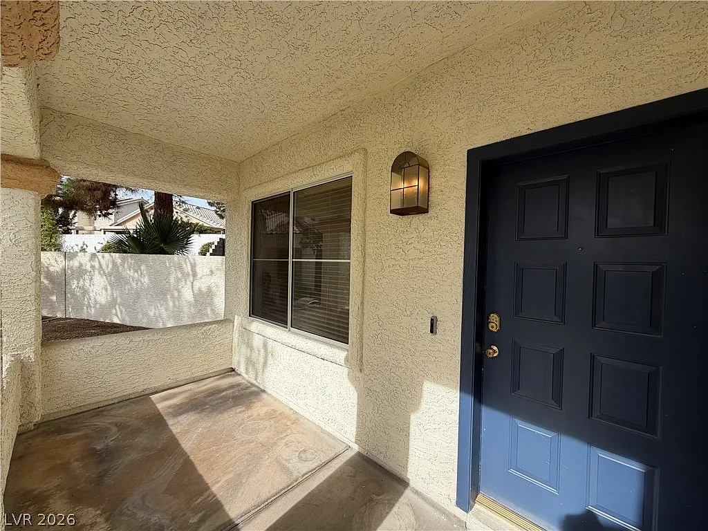3 bed, 2.5 bath, 1755 sqft, $2,195 — Photo 3