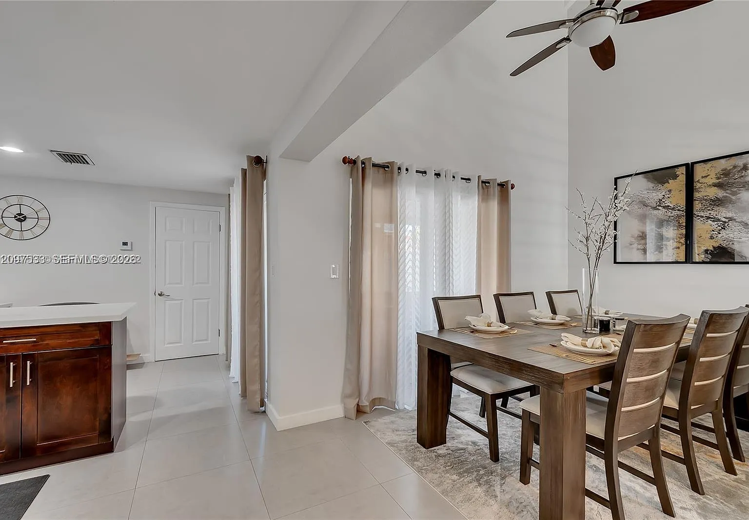 Cherry Grove Condo 10/5 — Photo 3