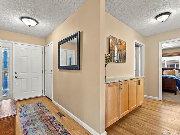 4th image of 30 Canongate Lane