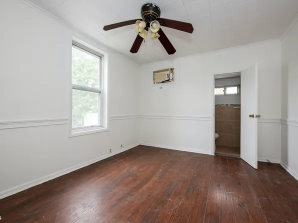 18-21 26th Road image 12 of 15