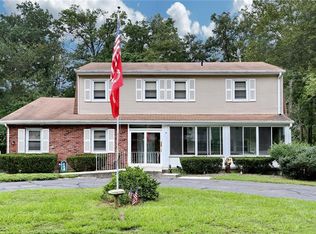 35 Christopher Dr, New City, NY 10956