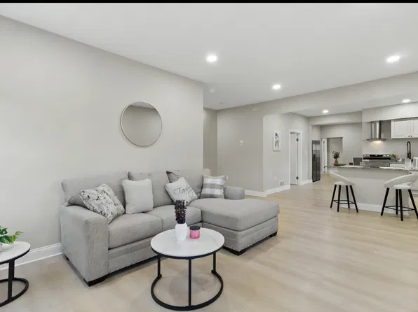 6800-6802 Auburn Ave #1, Milwaukee, WI 53213