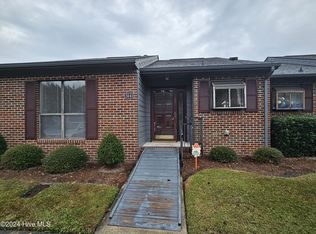 3141 Fox Run Dr, Kinston, NC 28504