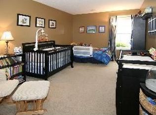 710 Breakers Ln, Fortville, IN