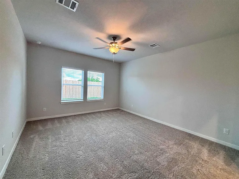 32506 Timber Point Dr — Photo 12