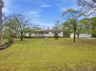 20001 McIntosh Rd, Laurinburg, NC 28352
