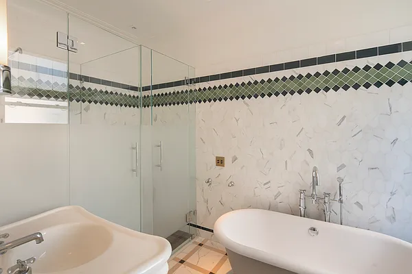 Sold by Brown Harris Stevens | media 28