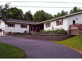 375 Stoneville Rd, Ishpeming, MI 49849