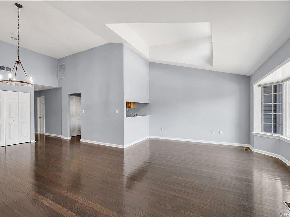 1st image of 240-10 Oak Park Drive #23B
