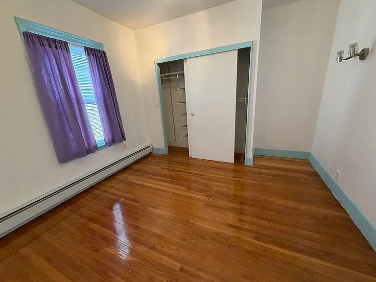 16 Winthrop St #1 — Photo 8