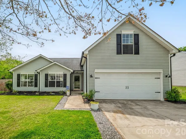 163 Pleasant Grove Ln, Mooresville, NC 28115