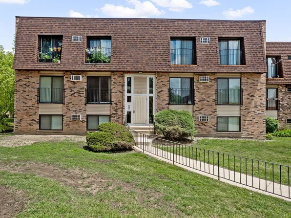 170 Waters Edge Dr APT 102, Glendale Heights, IL 60139