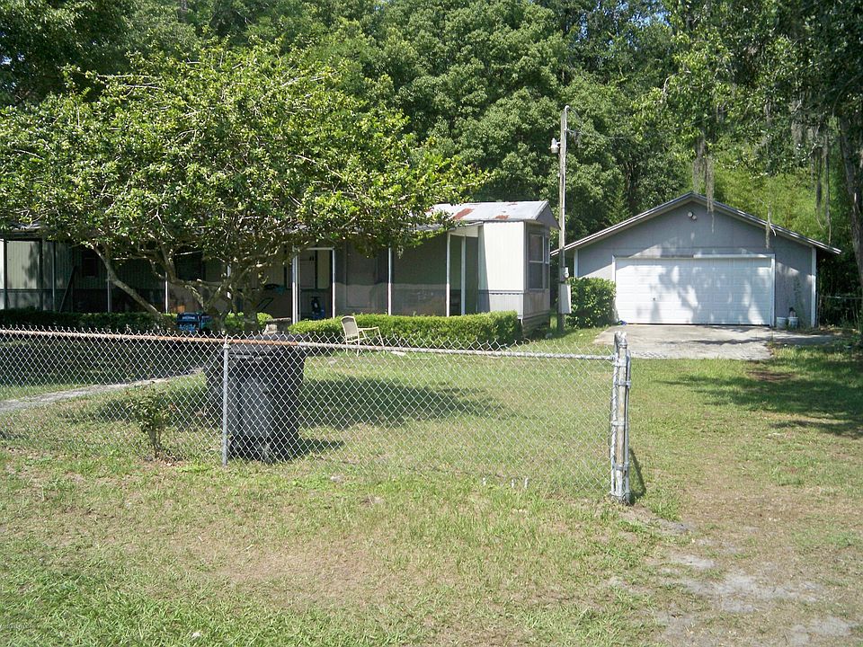 2nd image of 6966 Camfield St